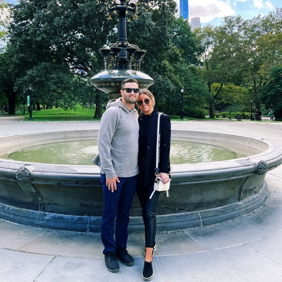 Meet your Posher, Emily - Picture 4 of 9